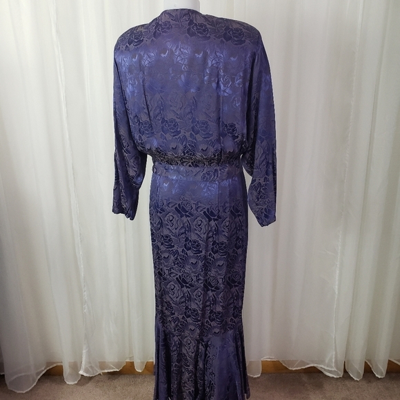 Vintage B.B. Collections purple floral wrap dress covered button mermaid hem 12 - Picture 9 of 14